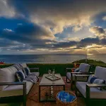 Oceanfront Townhome With Breathtaking Views